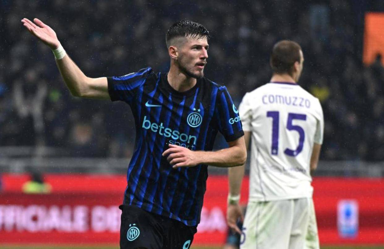 包含加时末段体能课后,国际米兰豪取连胜备战国王杯,质疑声仍在,阵容厚度经受考验的词条 包含加时末段体能课后,国际米兰豪取连胜备战国王杯,质疑声仍在,阵容厚度经受考验的词条